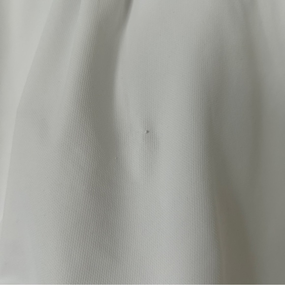 Athlete women’s white polo shirt size large - Picture 7 of 8